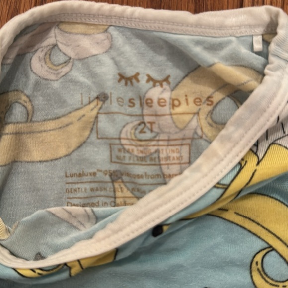 Little Sleepies Banana Outfit - Picture 3 of 3